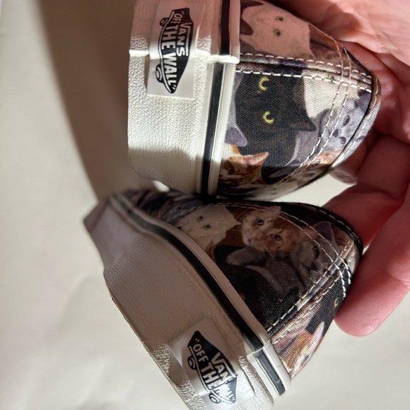 Van’s ASPCA cat shoes - Picture 4 of 6